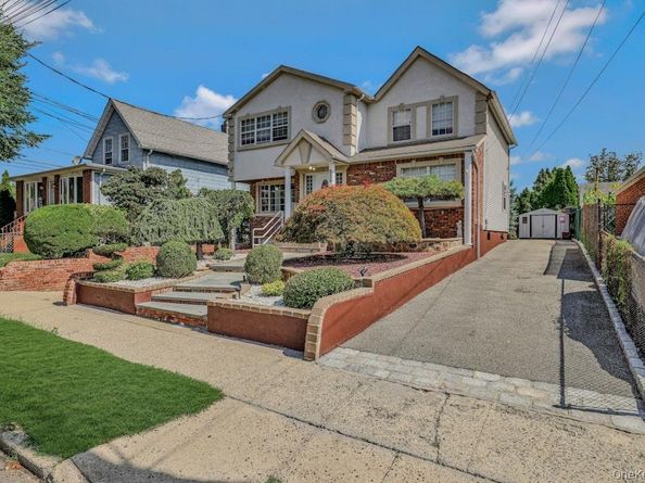 225 Rushmore Avenue, Carle Place NY 11514