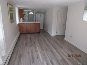 20 Greenwood Drive, Lincolndale NY 10541