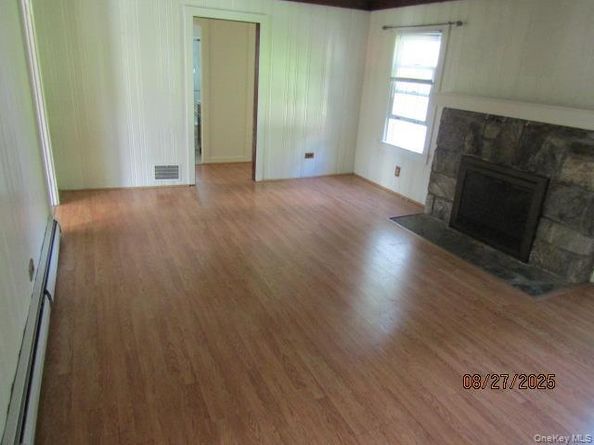 20 Greenwood Drive, Lincolndale NY 10541