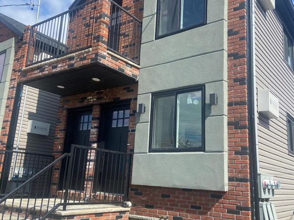 121-11 195th Street, Saint Albans NY 11413
