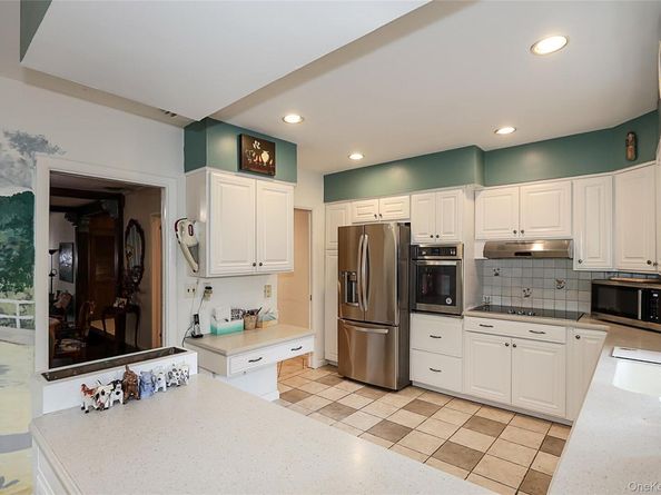 245 Birch Drive roslyn, Roslyn NY 11576