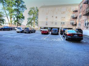 16 Main Street 2Q, East Rockaway NY 11518