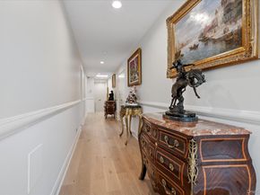 9 Scenic View Court, Dix Hills NY 11746