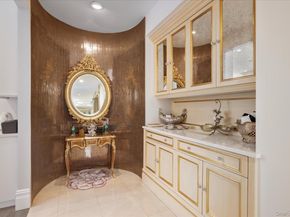 9 Scenic View Court, Dix Hills NY 11746