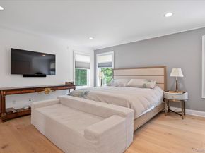 9 Scenic View Court, Dix Hills NY 11746