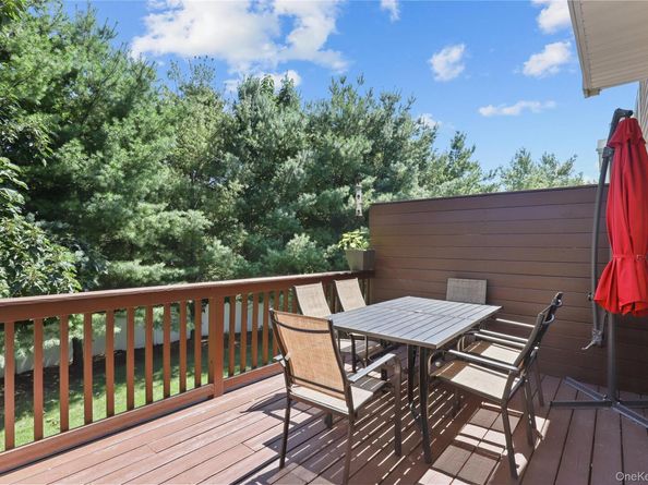 14 Preserve Court, White Plains NY 10607