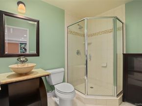 14 Preserve Court, White Plains NY 10607