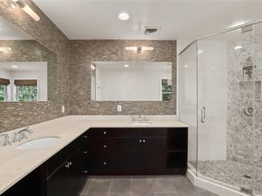14 Preserve Court, White Plains NY 10607
