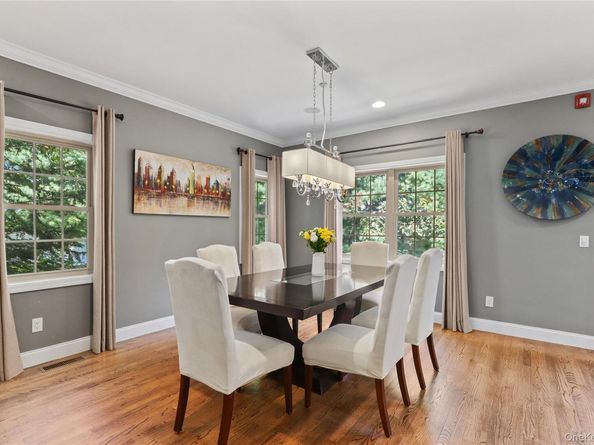 14 Preserve Court, White Plains NY 10607