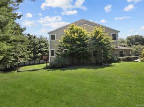 14 Preserve Court, White Plains NY 10607