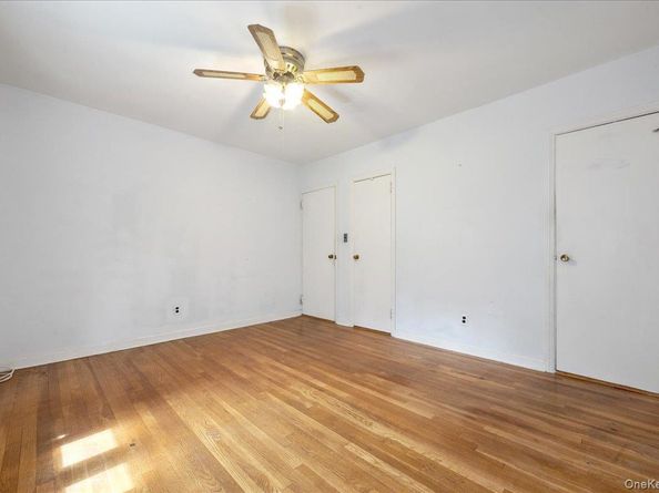 107 Atlantic Avenue, New Hyde Park NY 11040