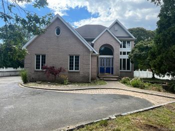 21B Hart Place
