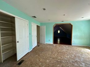 21B Hart Place, Dix Hills NY 11746