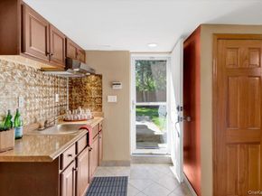 211 Willis Avenue, Hawthorne NY 10532