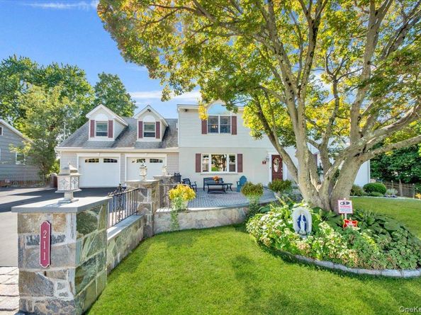 211 Willis Avenue, Hawthorne NY 10532