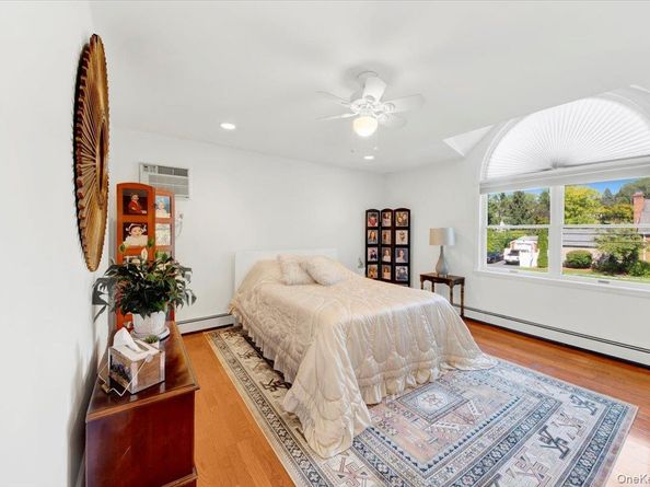211 Willis Avenue, Hawthorne NY 10532