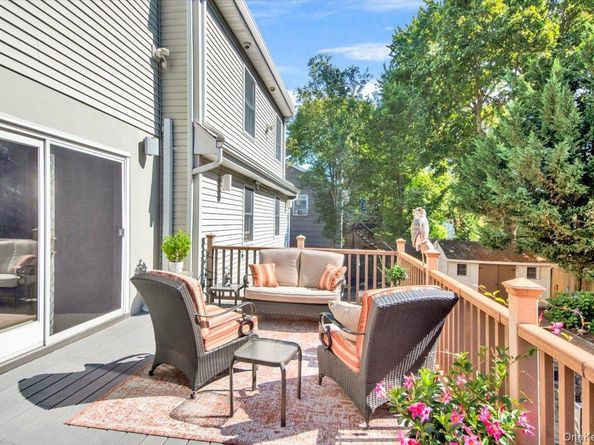 211 Willis Avenue, Hawthorne NY 10532