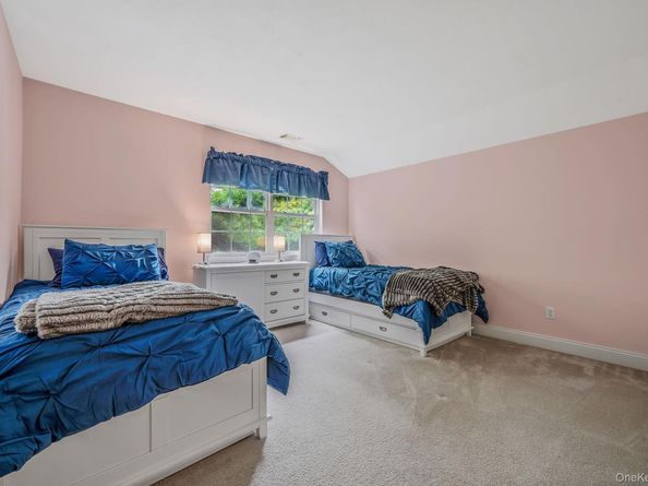 220 Erik Drive, East Setauket NY 11733