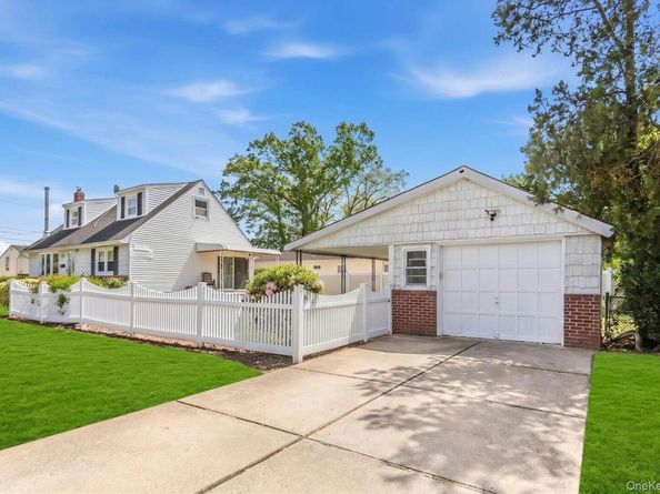 1294 Owens Place, North Bellmore NY 11710