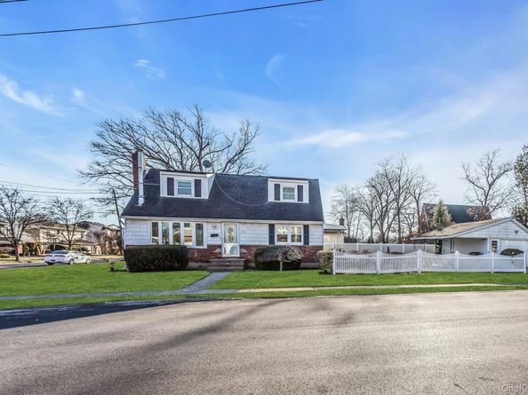 1294 Owens Place, North Bellmore NY 11710