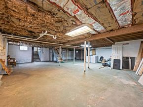 36 Maple Lane, Shirley NY 11967