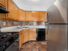 204 Fairview Circle, Middle Island NY 11953