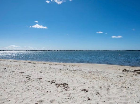 19 Marlin Road, East Quogue NY 11942