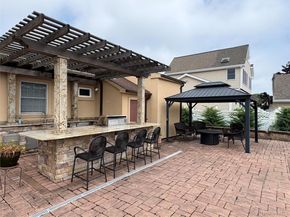 19 Marlin Road, East Quogue NY 11942