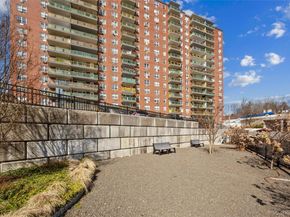 1841 Central Park Avenue 18P, Yonkers NY 10710