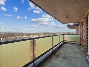 1841 Central Park Avenue 18P, Yonkers NY 10710