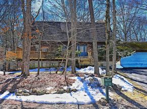 5 Arthur Street, Riverhead NY 11901