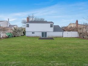 41 Nancy Place, Massapequa NY 11758