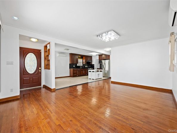 198-06 51st Avenue, Fresh Meadows NY 11365