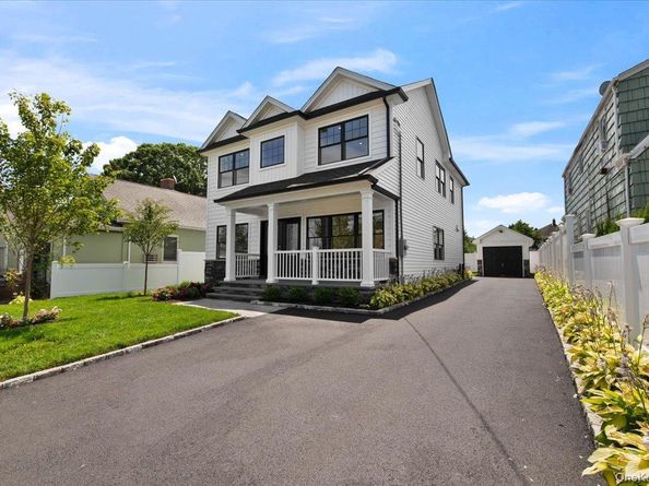 51 Willis Avenue, Syosset NY 11791
