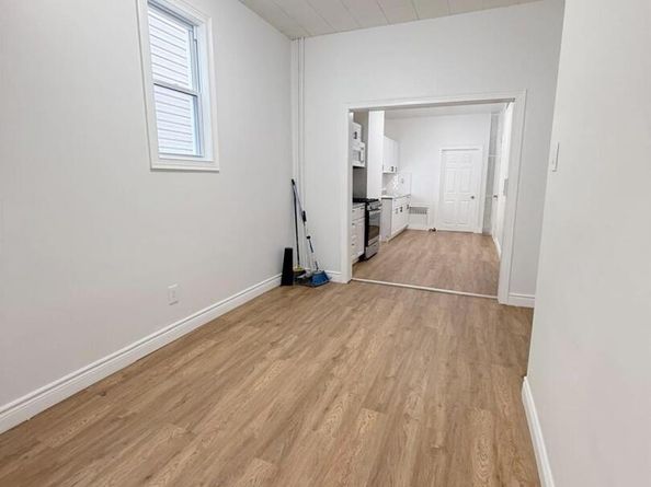 6259 60th Street, Ridgewood NY 11385