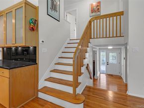 16 Appletree Lane, Huntington Station NY 11746