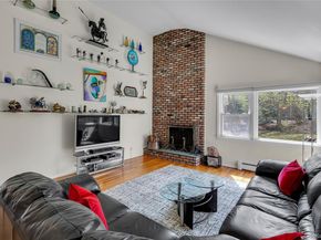 16 Appletree Lane, Huntington Station NY 11746