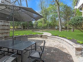 16 Appletree Lane, Huntington Station NY 11746