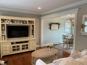 6 Robinson Street, Shoreham NY 11786