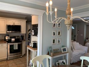 6 Robinson Street, Shoreham NY 11786