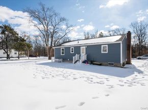 93 Garfield Boulevard, Farmingdale NY 11735