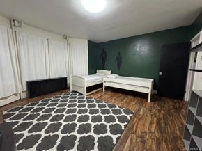 60-59 69th Street, Maspeth NY 11378