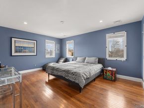 1136 W Broadway, Hewlett NY 11557