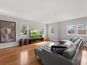 1136 W Broadway, Hewlett NY 11557