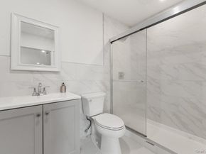 1136 W Broadway, Hewlett NY 11557