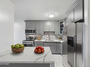 2550 Olinville Avenue 4G, Bronx NY 10467