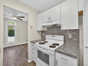 1 Granada Crescent 6, White Plains NY 10603