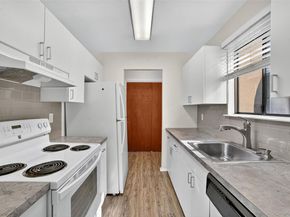 1 Granada Crescent 6, White Plains NY 10603