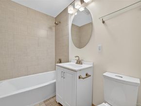 1 Granada Crescent 6, White Plains NY 10603