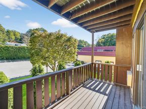 1 Granada Crescent 6, White Plains NY 10603